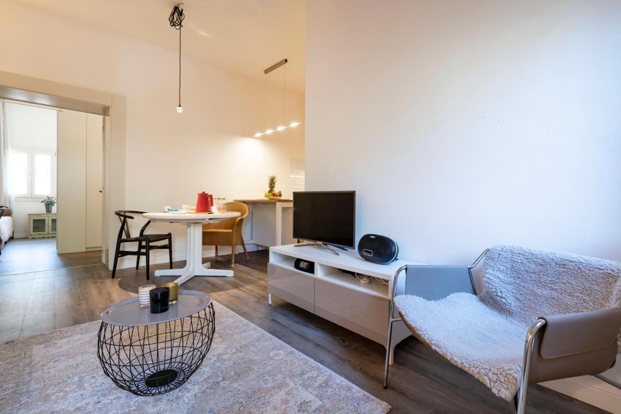 Snug Apartment With Private Courtyard M0270422677 Venecia Exterior foto
